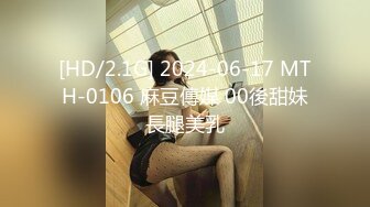 Stripchat站，淫荡骚女【qingqing】空姐制服诱惑，菊花骚穴双洞齐开，再加大黑牛，骑乘深插狂喷水